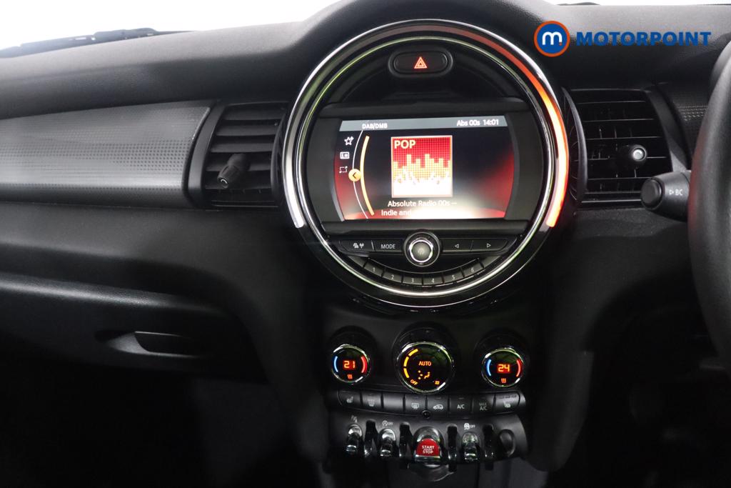 Mini Hatchback Cooper Classic Manual Petrol Hatchback - Stock Number (1599150) - 2nd supplementary image