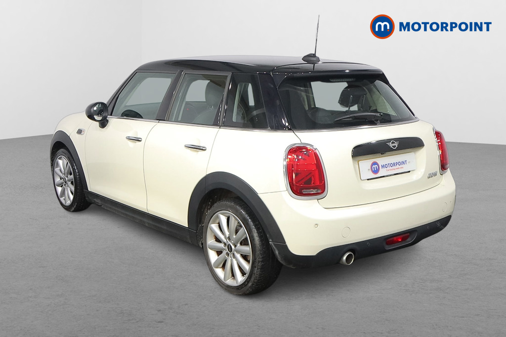 Mini Hatchback Cooper Classic Manual Petrol Hatchback - Stock Number (1599150) - Passenger side rear corner