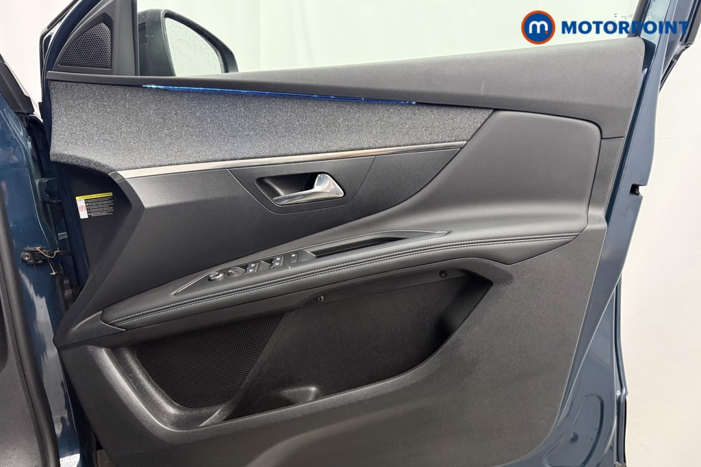 Peugeot 3008 Allure Premium-Plus Automatic Petrol SUV - Stock Number (1599233) - 18th supplementary image