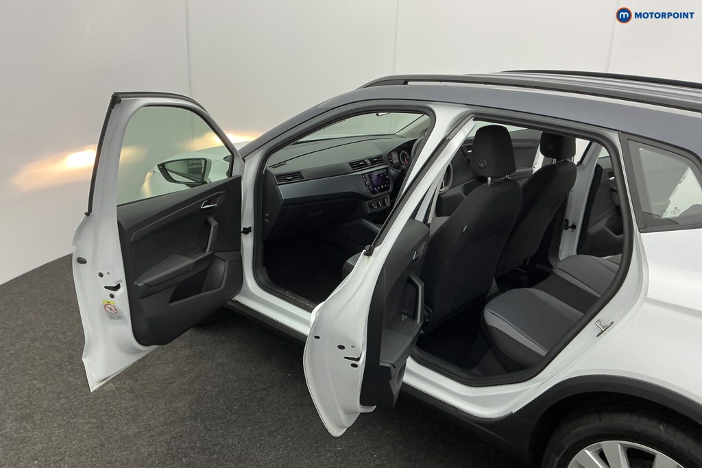 Seat Arona Se Technology Manual Petrol SUV - Stock Number (1599564) - 5th supplementary image