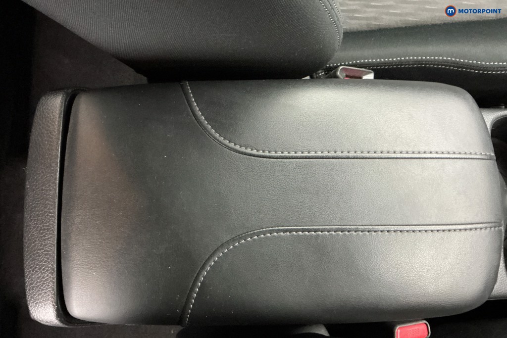 Nissan X-Trail N-Connecta Automatic Petrol SUV - Stock Number (1600353) - 23rd supplementary image