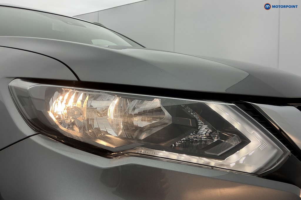 Nissan X-Trail N-Connecta Automatic Petrol SUV - Stock Number (1600353) - 38th supplementary image