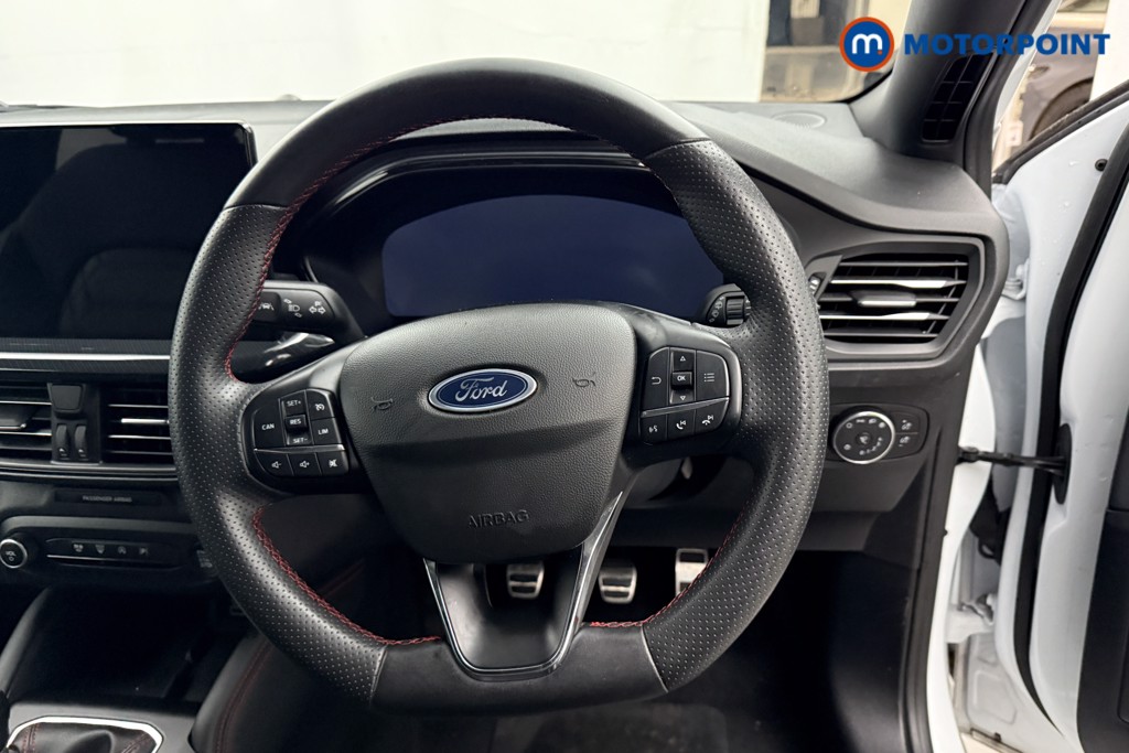Ford Focus St-Line X Manual Petrol Hatchback - Stock Number (1600416) - 2nd supplementary image