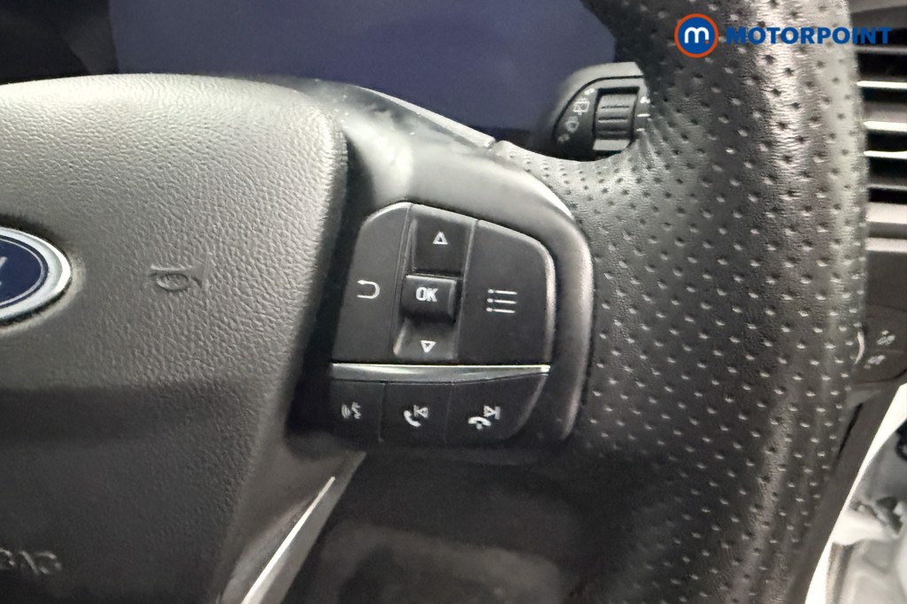 Ford Focus St-Line X Manual Petrol Hatchback - Stock Number (1600416) - 4th supplementary image