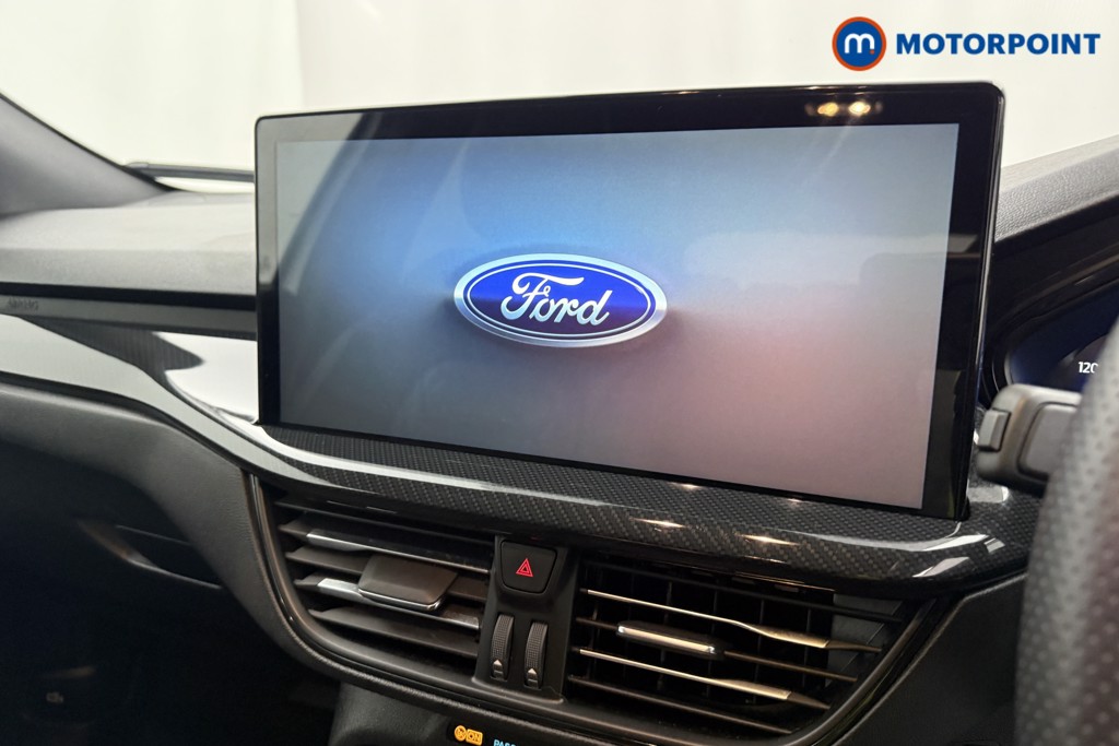 Ford Focus St-Line X Manual Petrol Hatchback - Stock Number (1600416) - 6th supplementary image