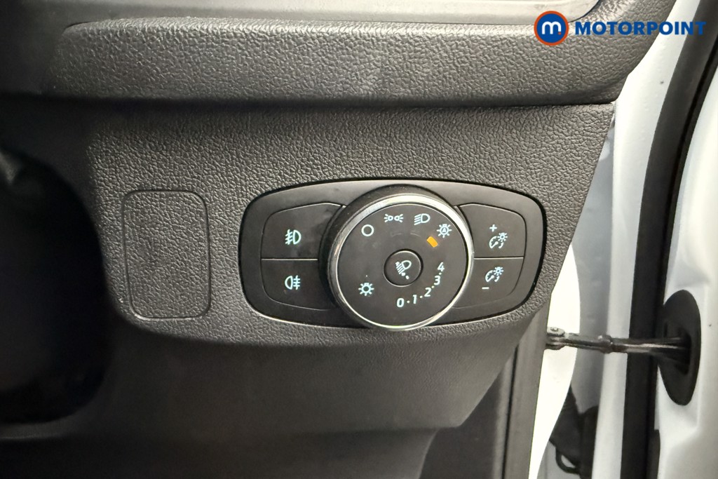 Ford Focus St-Line X Manual Petrol Hatchback - Stock Number (1600416) - 17th supplementary image