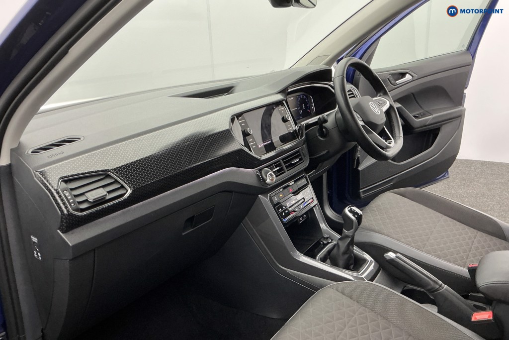 Volkswagen T-Cross SEL Manual Petrol SUV - Stock Number (1600489) - 11th supplementary image