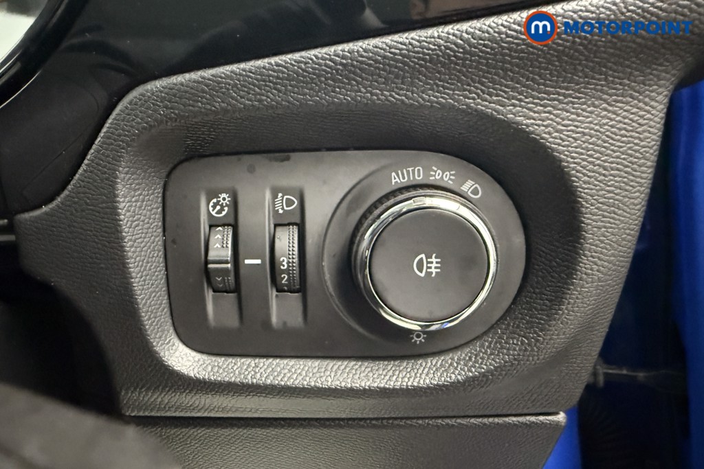 Vauxhall Corsa Design Manual Petrol Hatchback - Stock Number (1601316) - 12th supplementary image