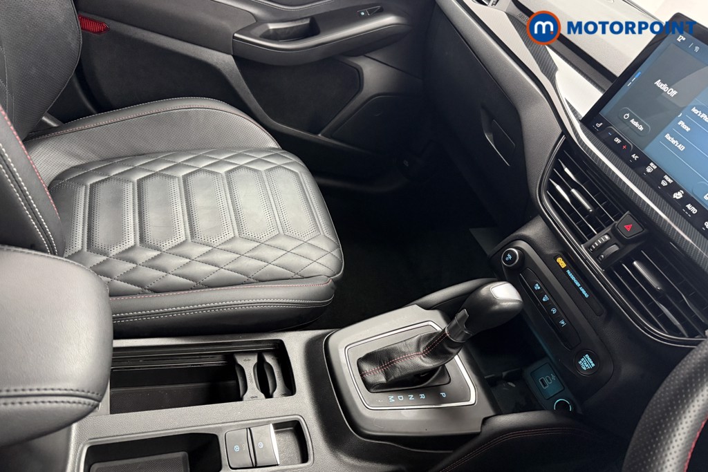 Ford Focus St-Line X Automatic Petrol Hatchback - Stock Number (1601326) - 16th supplementary image