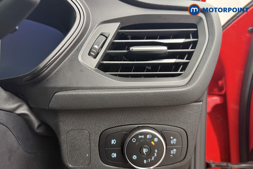 Ford Focus St-Line X Automatic Petrol Hatchback - Stock Number (1601326) - 17th supplementary image