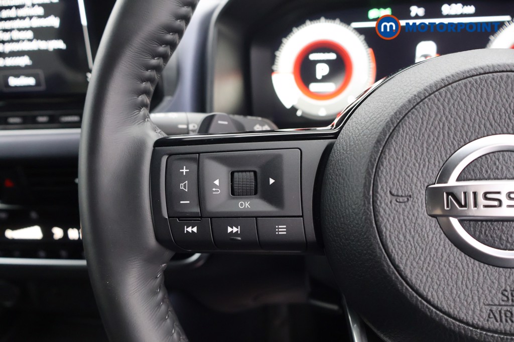 Nissan Qashqai Tekna-Plus Automatic Petrol SUV - Stock Number (1601340) - 2nd supplementary image