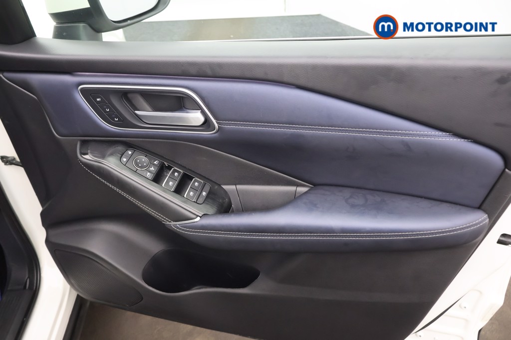 Nissan Qashqai Tekna-Plus Automatic Petrol SUV - Stock Number (1601340) - 14th supplementary image