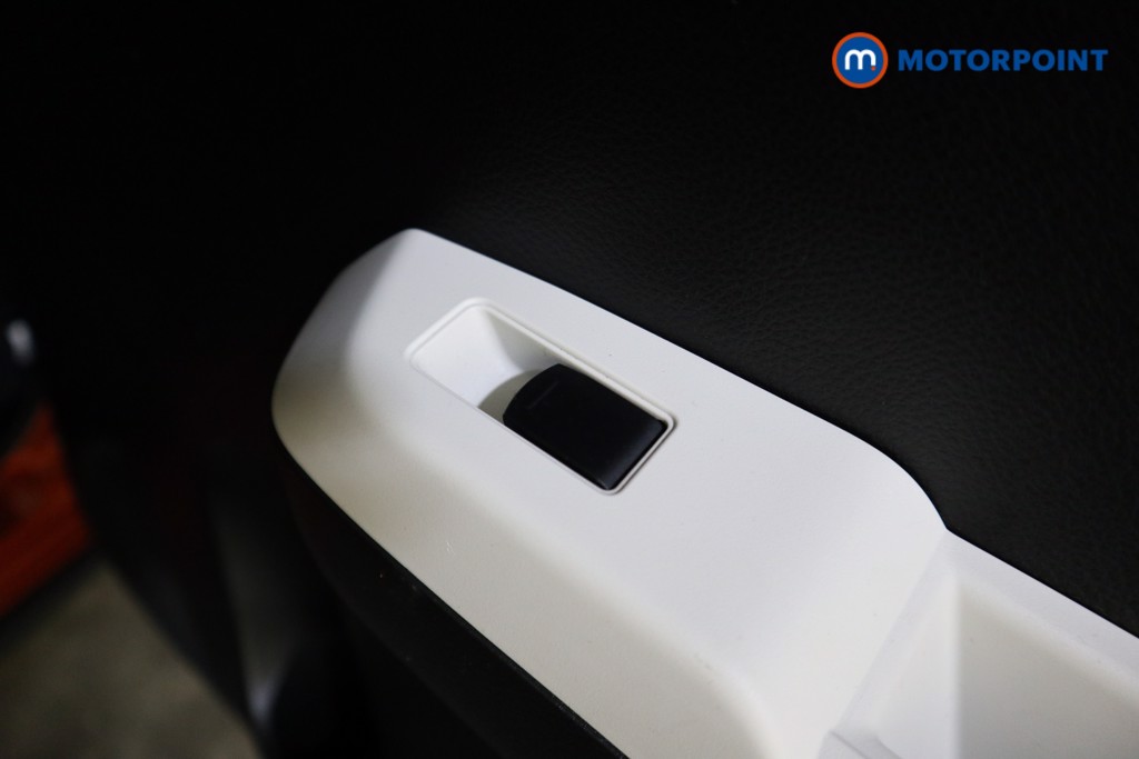 Suzuki Ignis SZ5 Automatic Petrol SUV - Stock Number (1601426) - 16th supplementary image