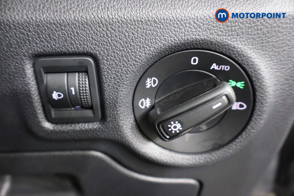 Skoda Fabia Monte Carlo Automatic Petrol Hatchback - Stock Number (1601437) - 16th supplementary image