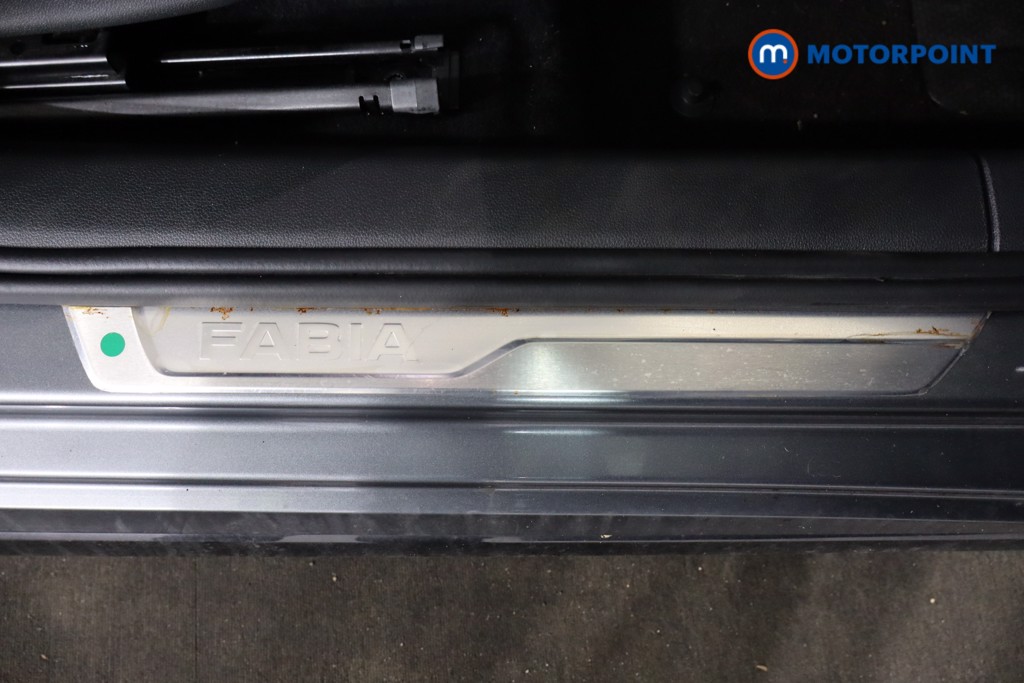 Skoda Fabia Monte Carlo Automatic Petrol Hatchback - Stock Number (1601437) - 18th supplementary image