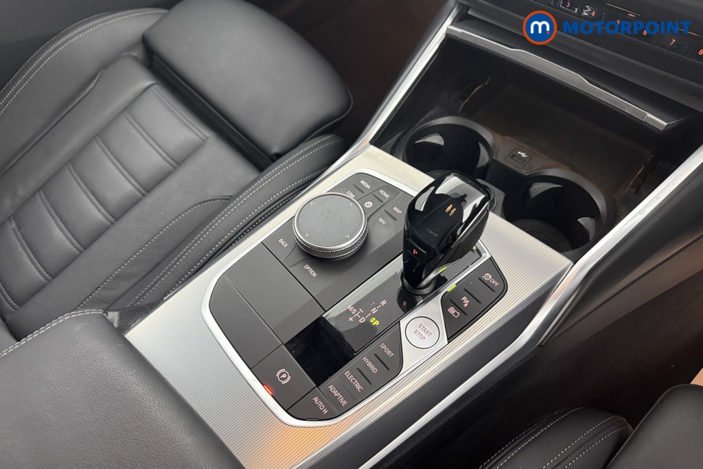 BMW 3 Series M Sport Automatic Petrol Plug-In Hybrid Saloon - Stock Number (1602321) - 15th supplementary image