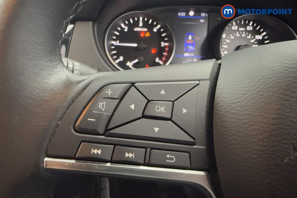 Nissan Qashqai Acenta Premium Manual Diesel SUV - Stock Number (1602614) - 4th supplementary image