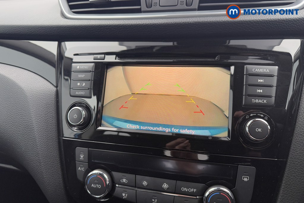 Nissan Qashqai Acenta Premium Manual Diesel SUV - Stock Number (1602614) - 11th supplementary image