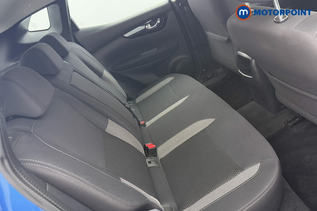 Nissan Qashqai Acenta Premium Manual Diesel SUV - Stock Number (1602614) - 24th supplementary image