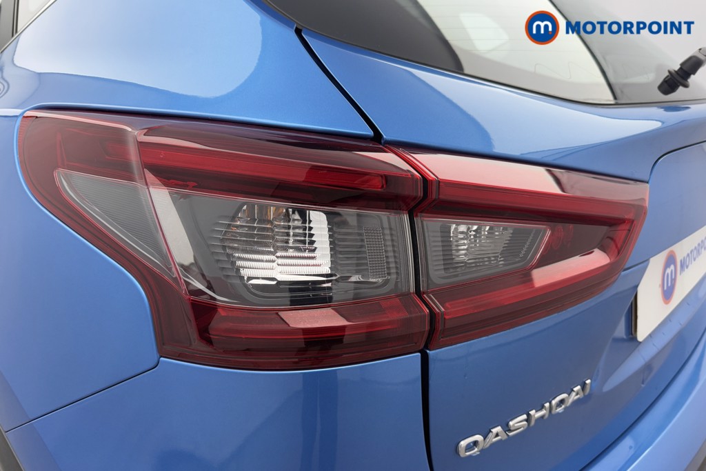 Nissan Qashqai Acenta Premium Manual Diesel SUV - Stock Number (1602614) - 26th supplementary image