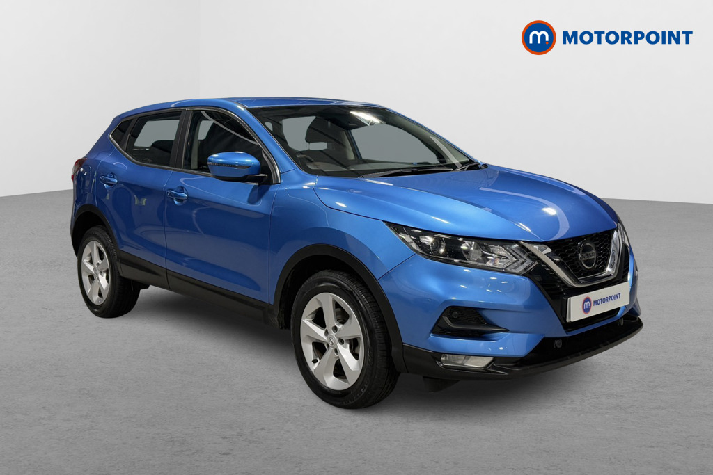 Nissan Qashqai Acenta Premium Manual Diesel SUV - Stock Number (1602614) - Drivers side front corner