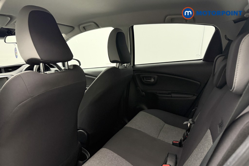 Toyota Yaris Y20 Manual Petrol Hatchback - Stock Number (1603418) - 4th supplementary image