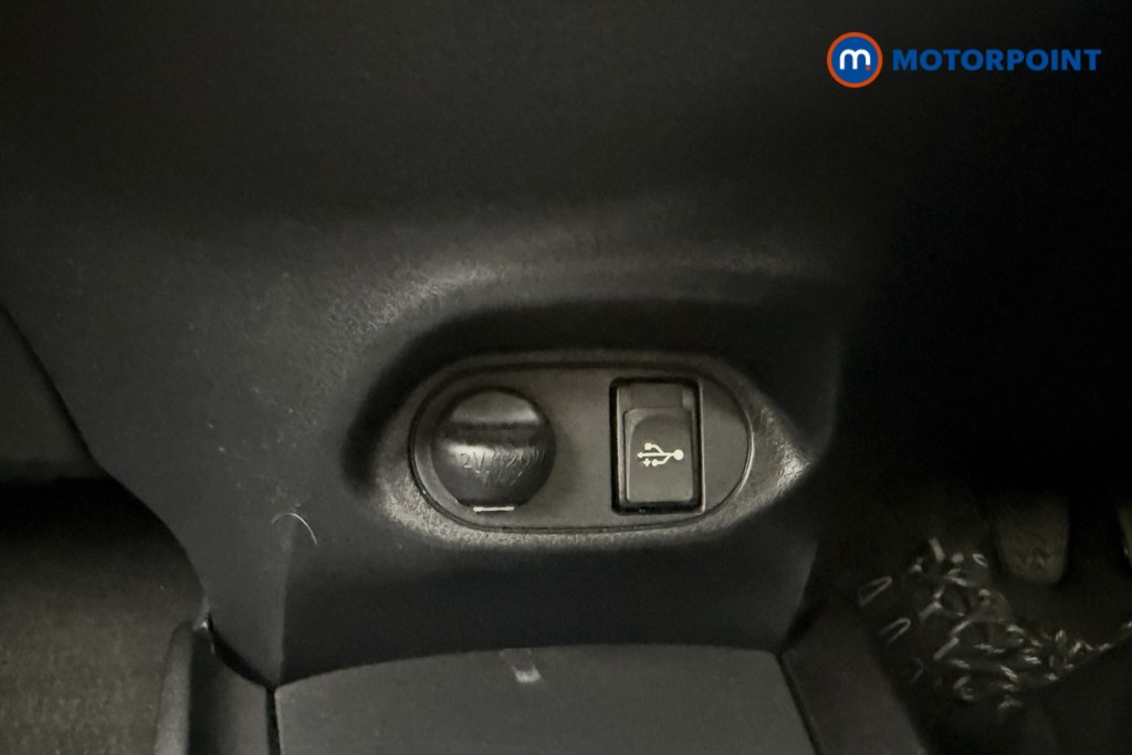 Toyota Yaris Y20 Manual Petrol Hatchback - Stock Number (1603418) - 29th supplementary image