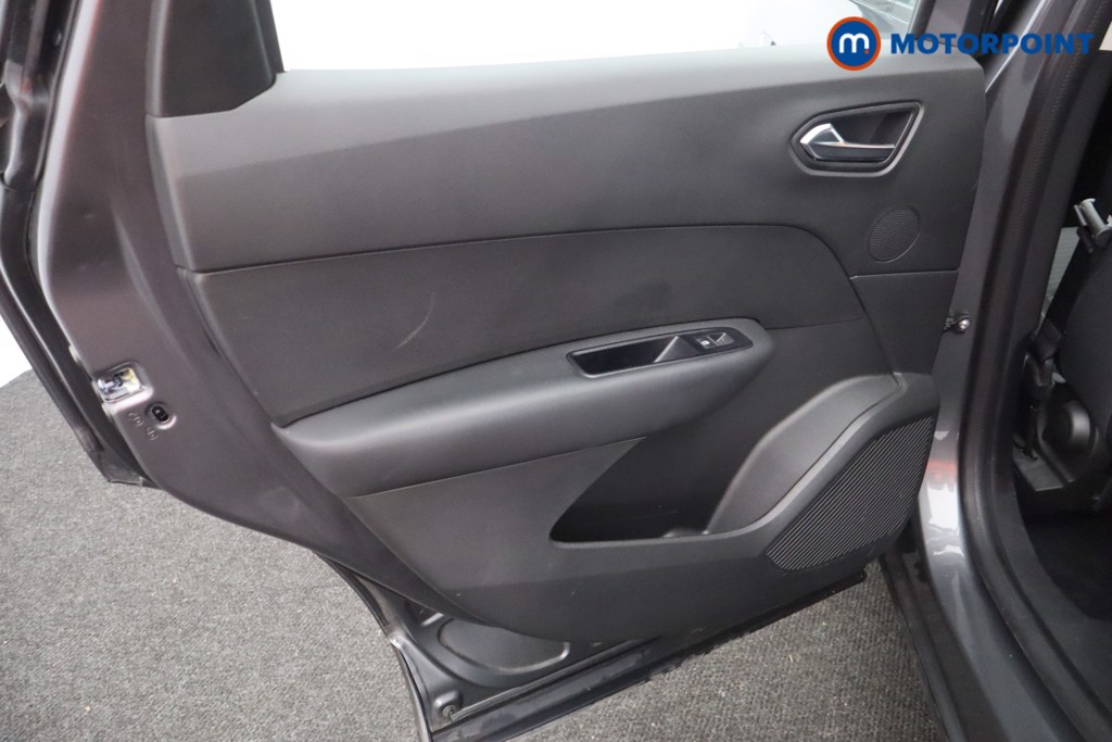 Renault Arkana Iconic Automatic Petrol-Electric Hybrid SUV - Stock Number (1603630) - 19th supplementary image