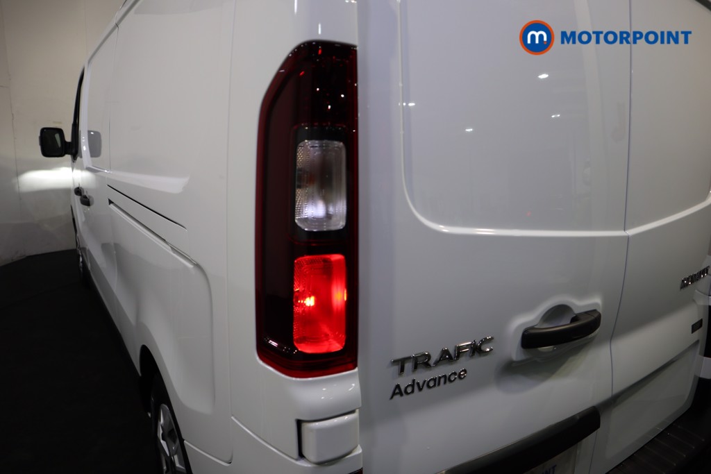 Renault Trafic Advance Automatic Electric Panel Van - Stock Number (1603982) - 20th supplementary image