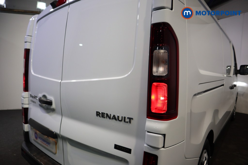 Renault Trafic Advance Automatic Electric Panel Van - Stock Number (1603983) - 23rd supplementary image
