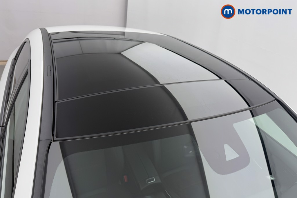 Mercedes-Benz A Class Amg Line Premium Plus Night Edition Automatic Petrol Plug-In Hybrid Saloon - Stock Number (1604457) - 38th supplementary image