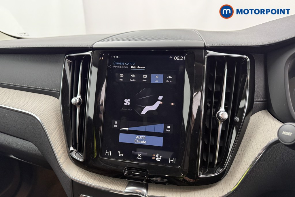 Volvo Xc60 Inscription Pro Automatic Diesel SUV - Stock Number (1604470) - 8th supplementary image
