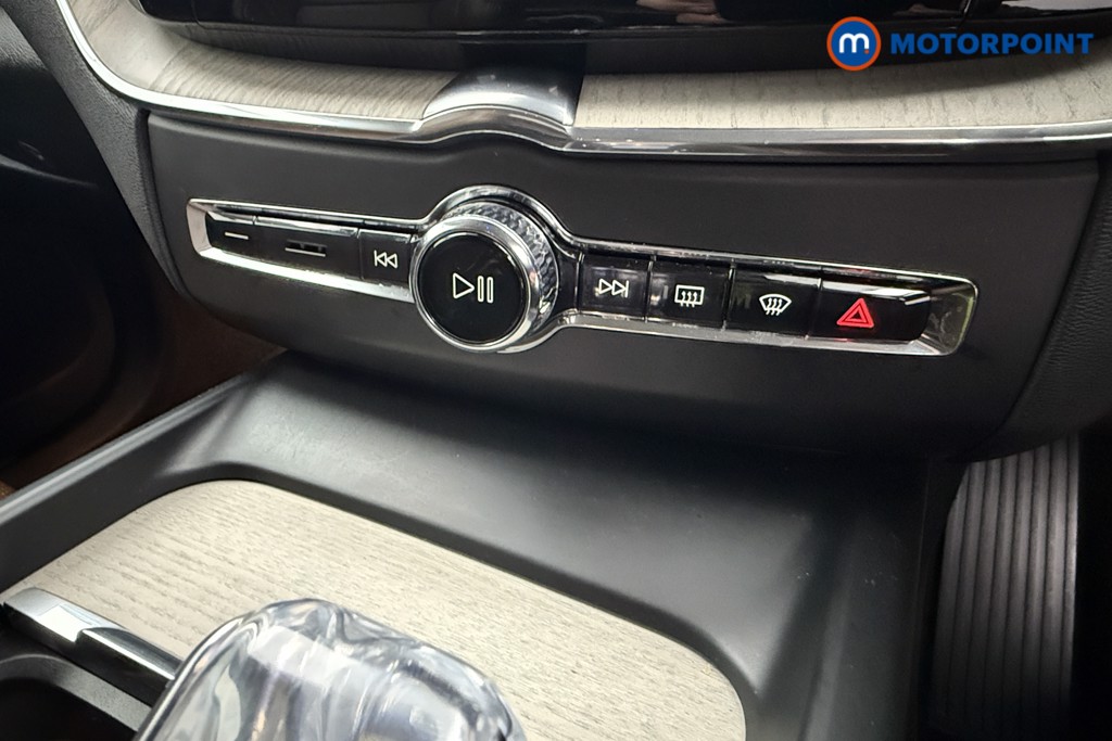 Volvo Xc60 Inscription Pro Automatic Diesel SUV - Stock Number (1604470) - 12th supplementary image