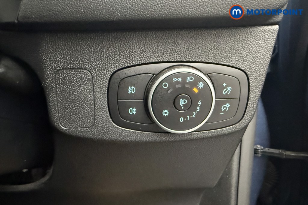 Ford Focus St-Line X Edition Manual Petrol Hatchback - Stock Number (1604483) - 17th supplementary image