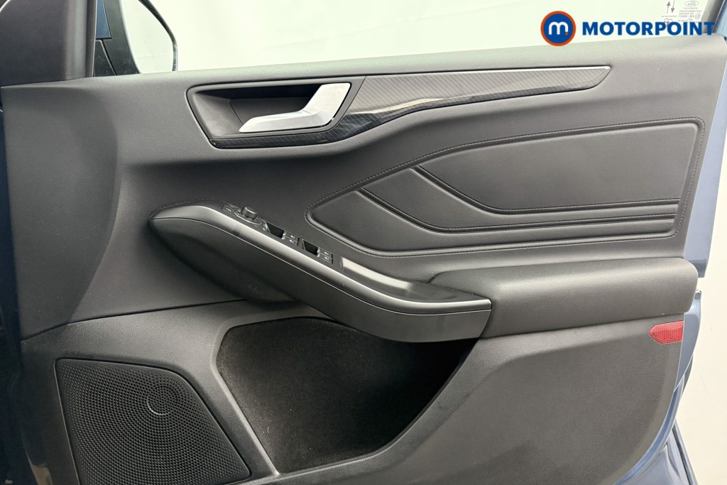 Ford Focus St-Line X Edition Manual Petrol Hatchback - Stock Number (1604483) - 18th supplementary image