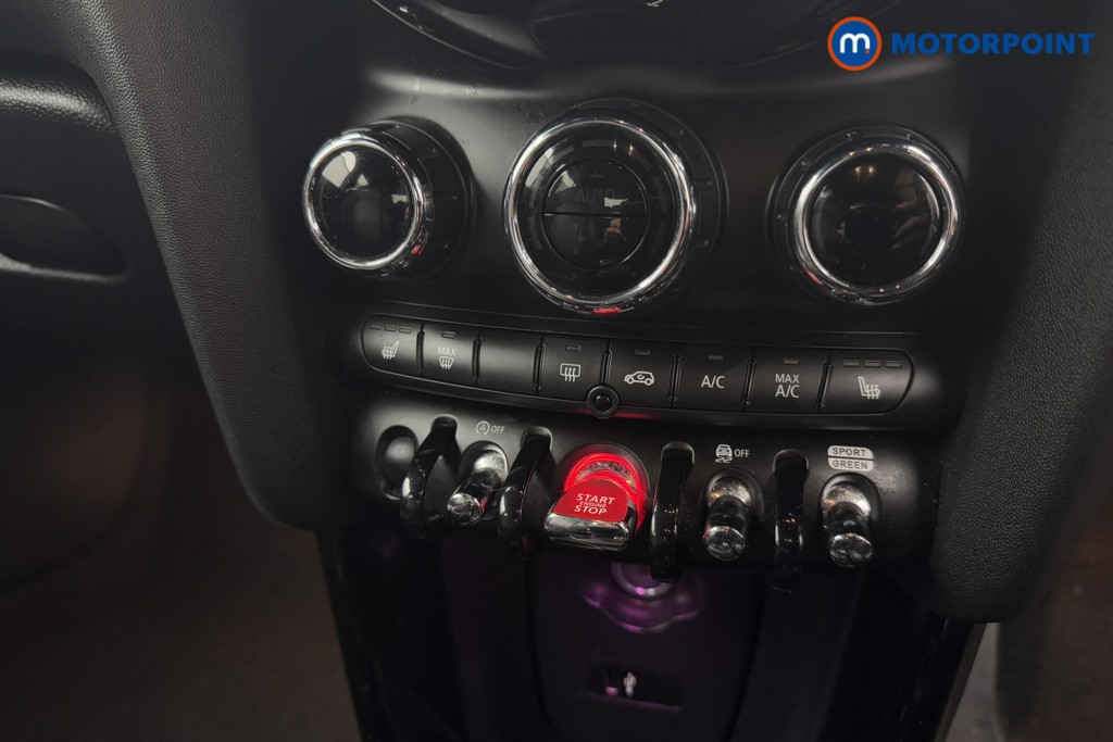 Mini Hatchback Cooper Exclusive Automatic Petrol Hatchback - Stock Number (1604491) - 10th supplementary image