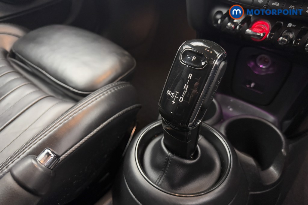 Mini Hatchback Cooper Exclusive Automatic Petrol Hatchback - Stock Number (1604491) - 12th supplementary image