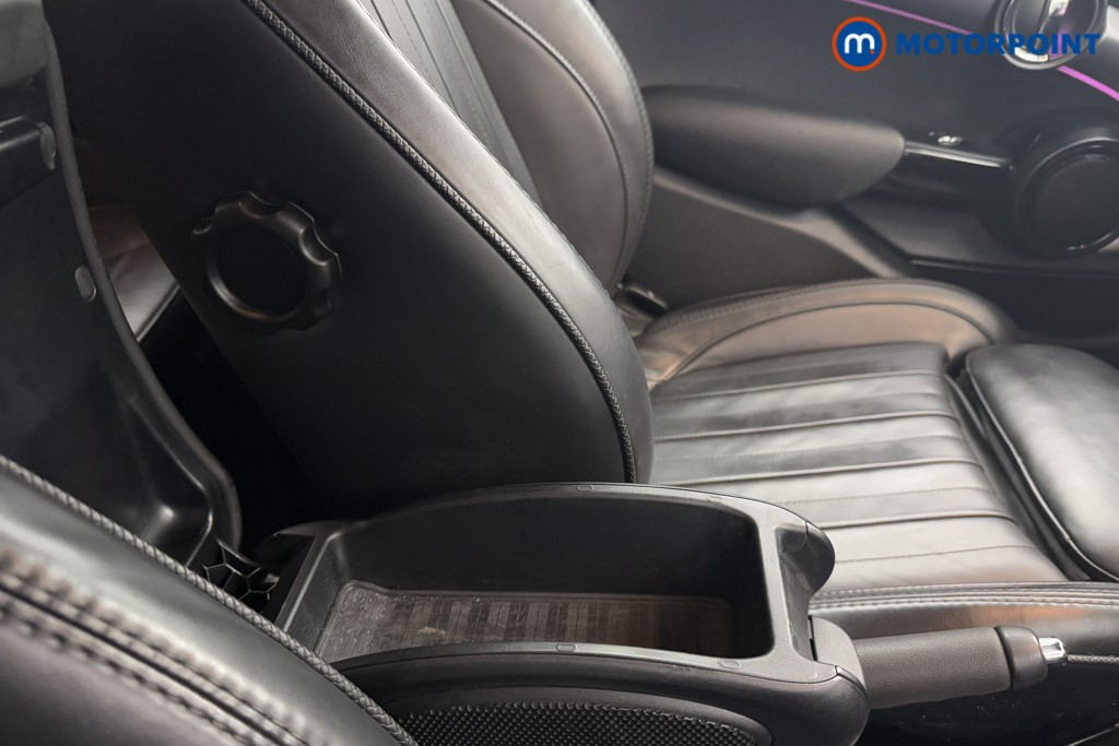 Mini Hatchback Cooper Exclusive Automatic Petrol Hatchback - Stock Number (1604491) - 14th supplementary image