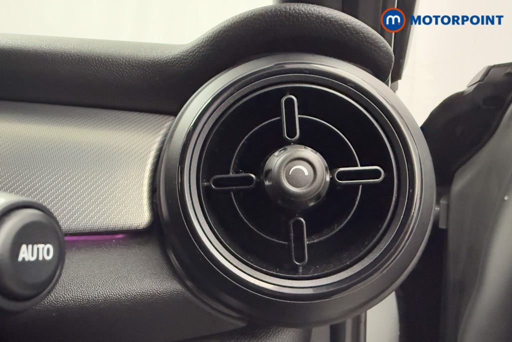 Mini Hatchback Cooper Exclusive Automatic Petrol Hatchback - Stock Number (1604491) - 16th supplementary image