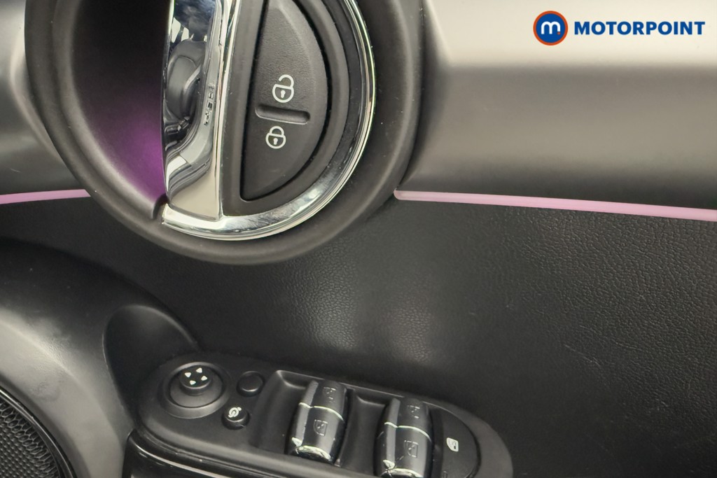 Mini Hatchback Cooper Exclusive Automatic Petrol Hatchback - Stock Number (1604491) - 19th supplementary image
