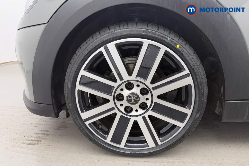 Mini Hatchback Cooper Exclusive Automatic Petrol Hatchback - Stock Number (1604491) - 28th supplementary image