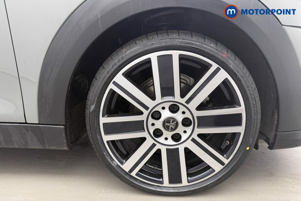 Mini Hatchback Cooper Exclusive Automatic Petrol Hatchback - Stock Number (1604491) - 31st supplementary image