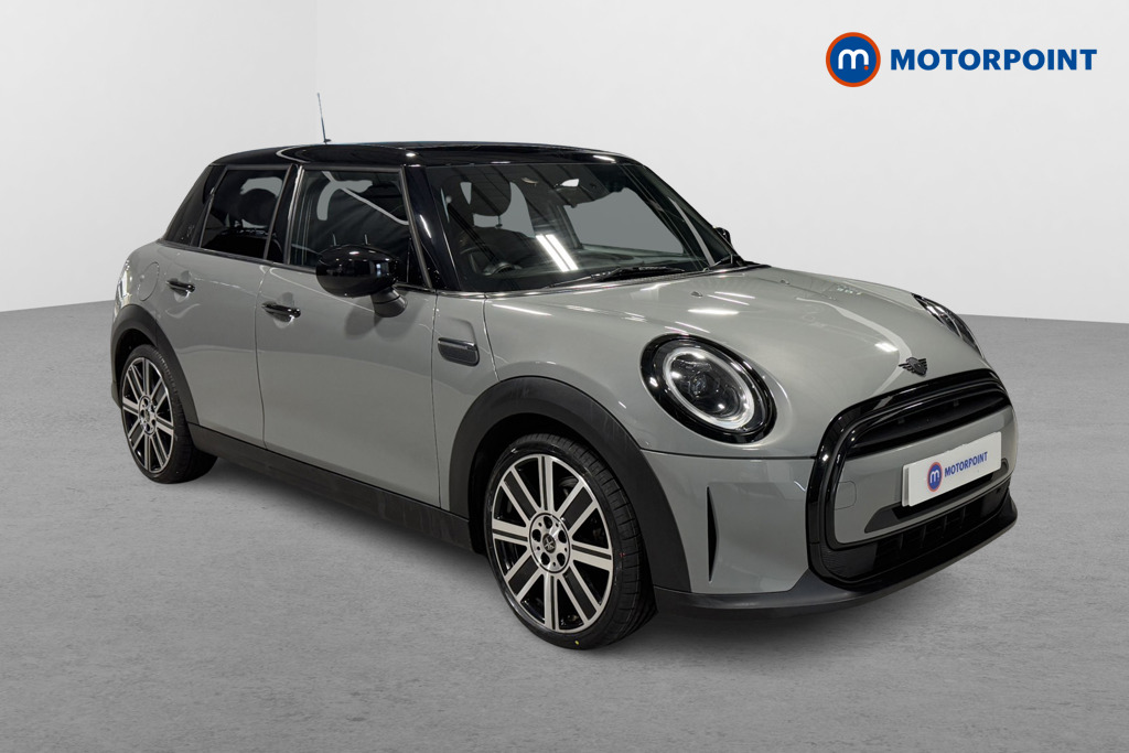 Mini Hatchback Cooper Exclusive Automatic Petrol Hatchback - Stock Number (1604491) - Drivers side front corner