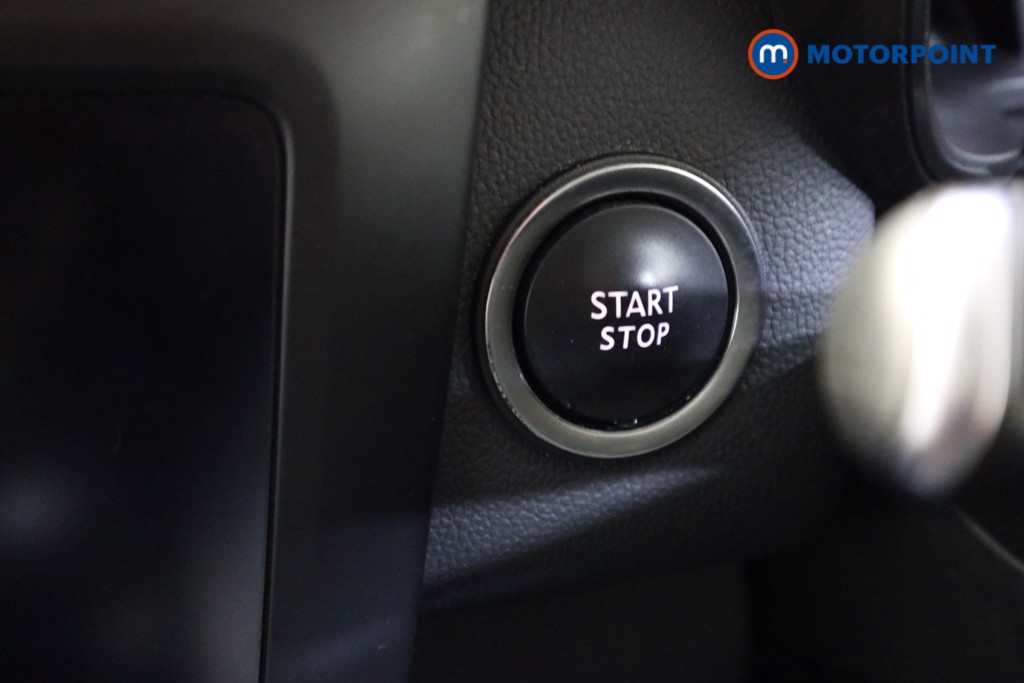 Renault Kadjar Iconic Manual Petrol SUV - Stock Number (1604712) - 6th supplementary image