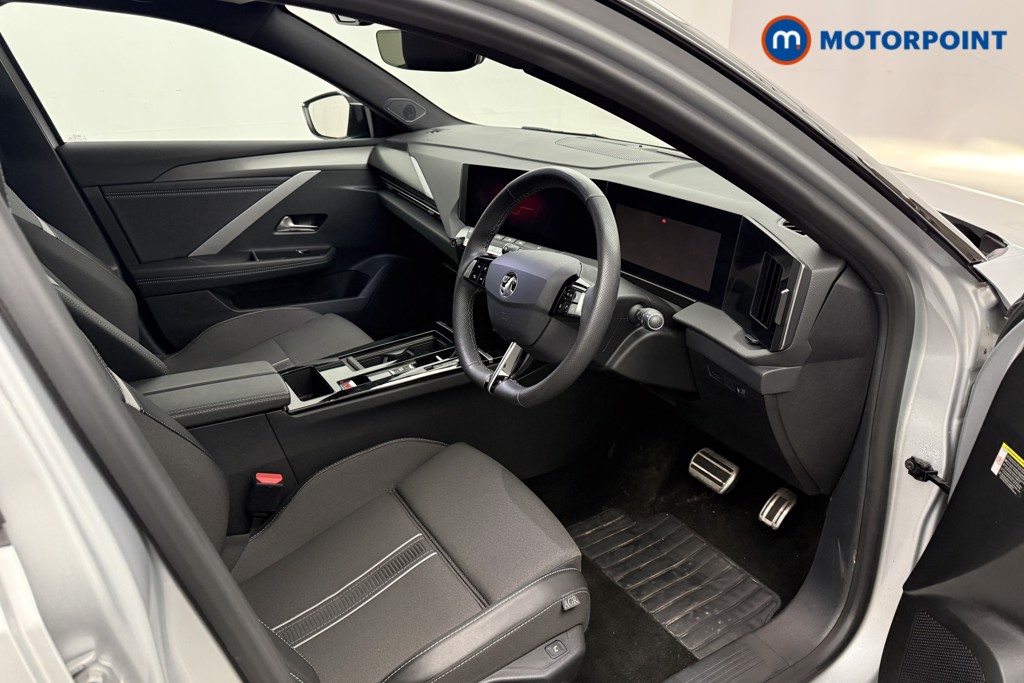 Vauxhall Astra GS Automatic Petrol Estate - Stock Number (1604770) - 1st supplementary image