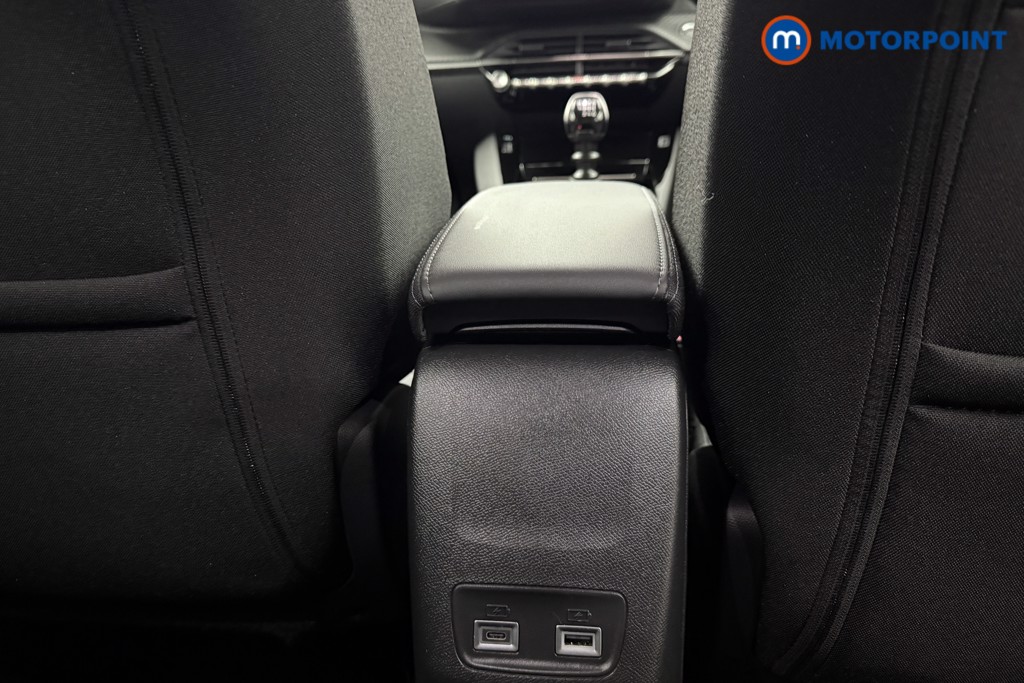 Peugeot 2008 Allure Manual Petrol SUV - Stock Number (1604772) - 24th supplementary image