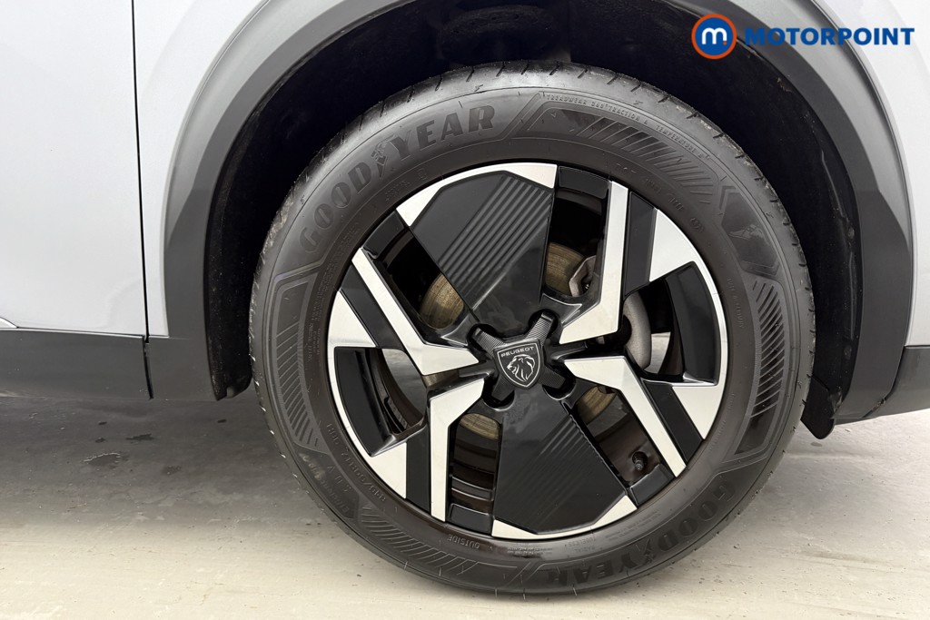 Peugeot 2008 Allure Manual Petrol SUV - Stock Number (1604772) - 32nd supplementary image