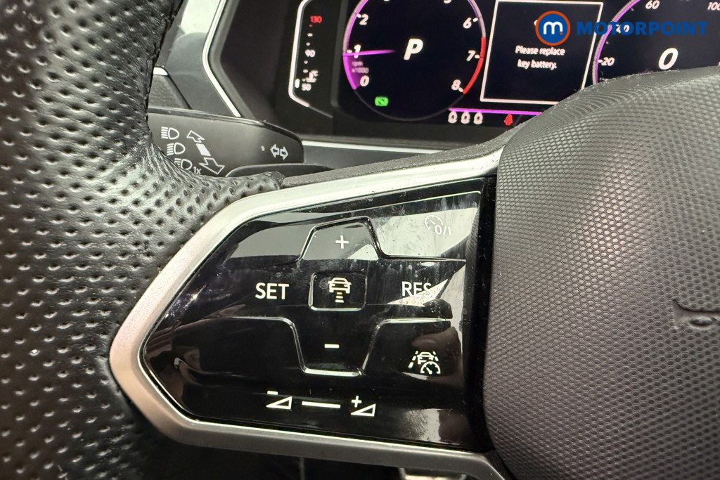 Volkswagen Tiguan R-Line Automatic Petrol SUV - Stock Number (1604789) - 4th supplementary image