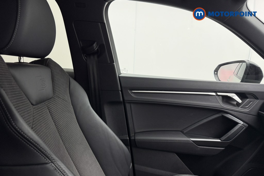 Audi Q3 Vorsprung Automatic Petrol Plug-In Hybrid SUV - Stock Number (1604793) - 18th supplementary image