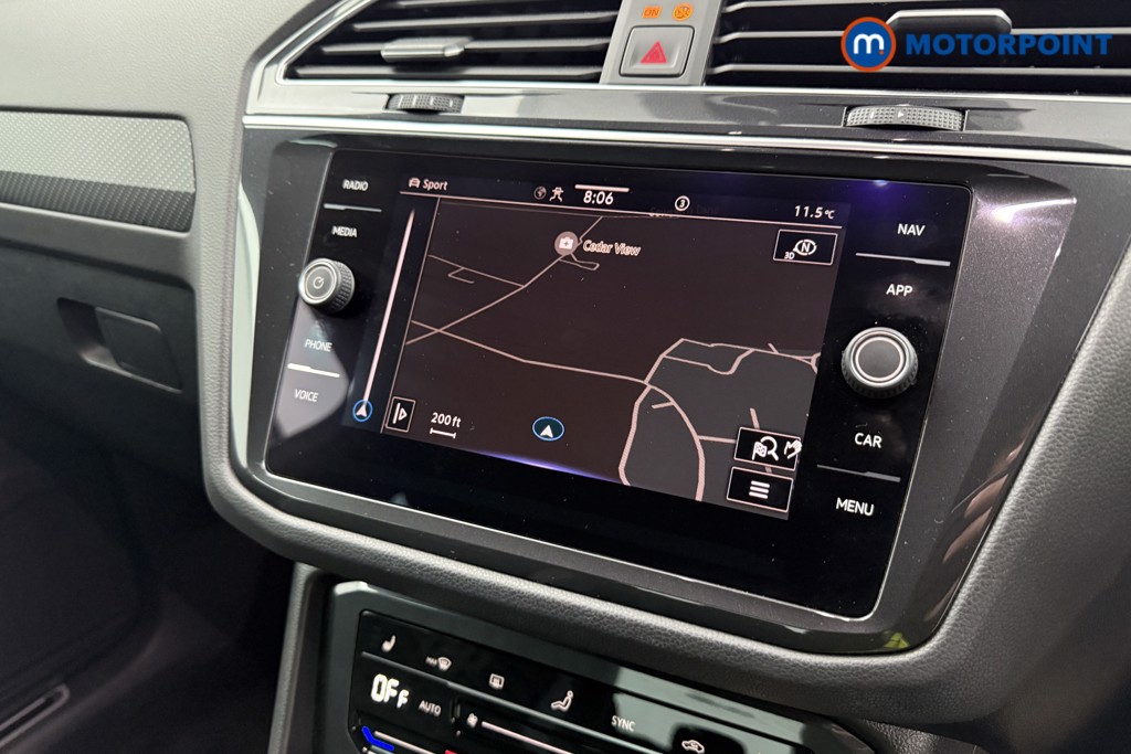 Volkswagen Tiguan R-Line Automatic Petrol Plug-In Hybrid SUV - Stock Number (1604803) - 9th supplementary image